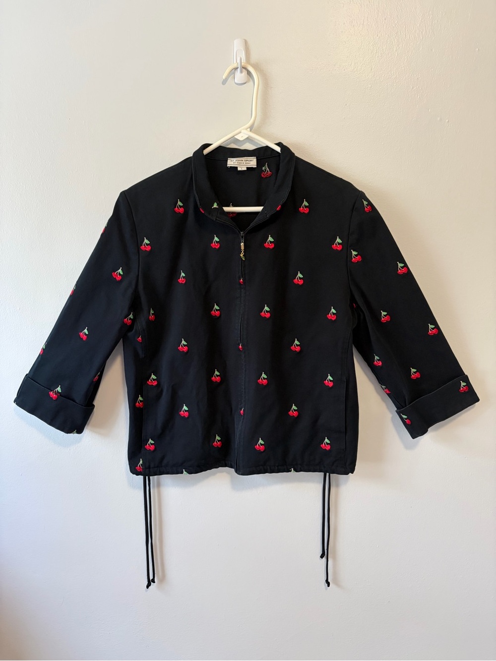 St. John Sport By Marie Gray Vintage Black Zip Front Jacket W/ Cherry Design; L